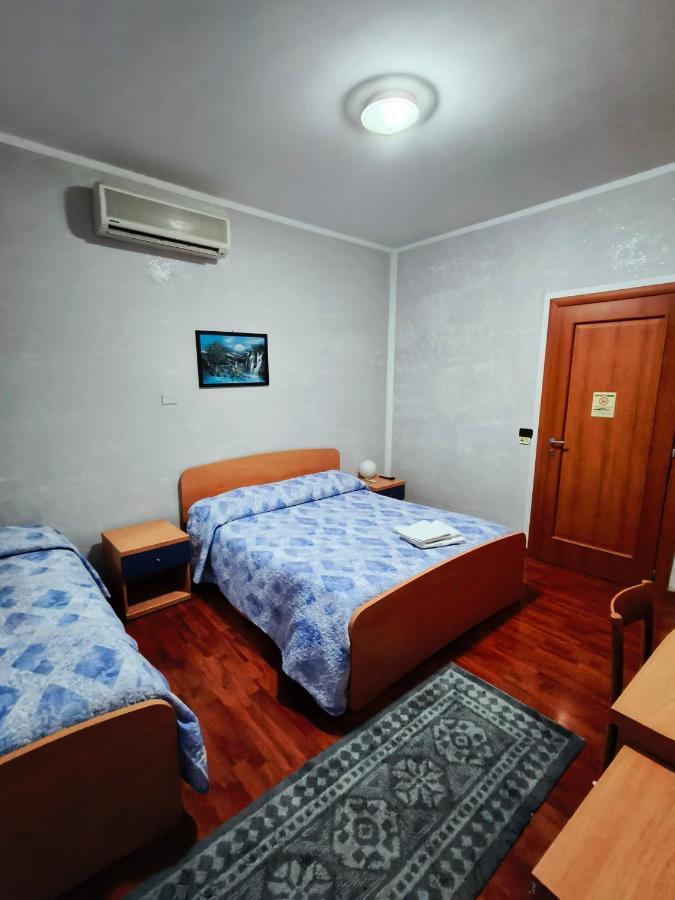 Affittacamere Dolce Sogno Cherasco Exterior photo